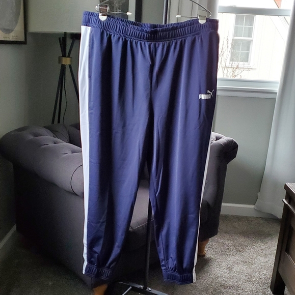 NWT Puma Contrast Tricot Women's Pant Jogger - Picture 2 of 6